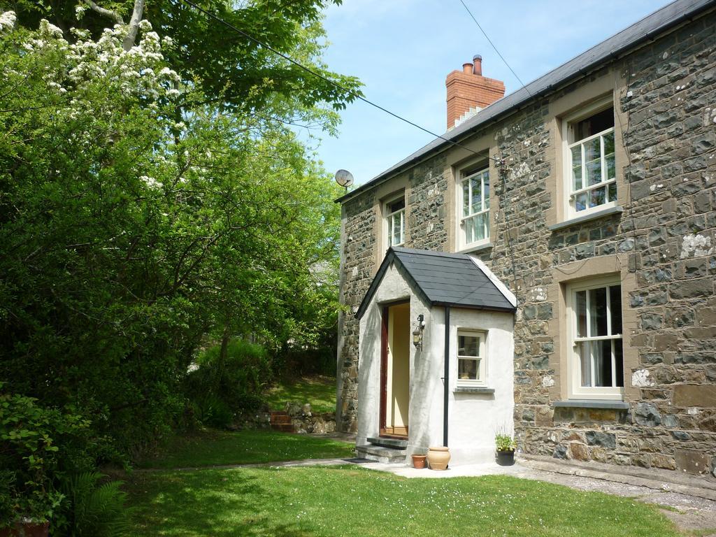 Tabor House B&B Fishguard Ngoại thất bức ảnh