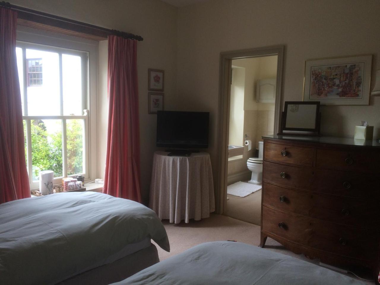 Tabor House B&B Fishguard Ngoại thất bức ảnh
